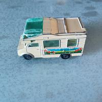Modellino furgone caravan Majorette vintage.