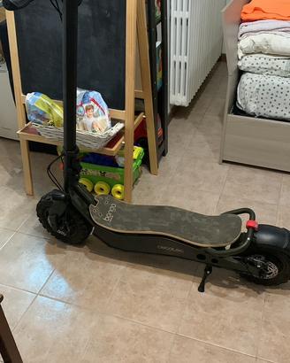 Monopattino Bongo Serie Z Off Road Dark Green