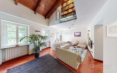 AMPI SPAZI - ZONA PRE COLLINARE - LUMINOSO