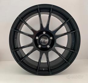 Cerchi in lega OZ Racing Ultraleggera 8x18 Yaris G