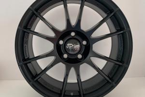 Cerchi in lega OZ Racing Ultraleggera 8x18 Yaris G