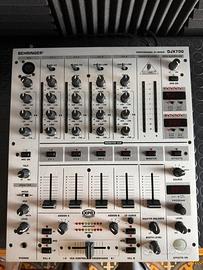 Mixer Behringer djx700