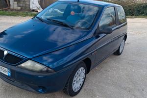Lancia Y 1.1i cat Elefantino Blu