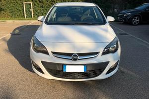 Opel Astra 1.7 CDTI - NEOPATENTATI - 12 MESI DI GA