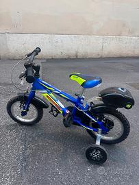 Bicicletta blu bambino