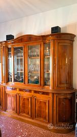 Credenza vetrina in noce - come nuova
