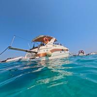 TA MARE 34 + 2x250hp MERCRUISER CUMMINS (2007)