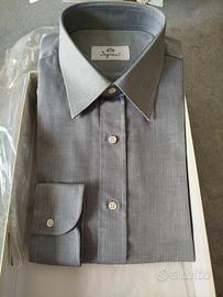 camicia grigia Ingram, manica lunga, 100% cotone.