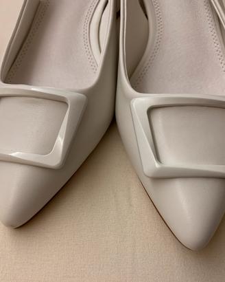 Bianche, nuove, moda