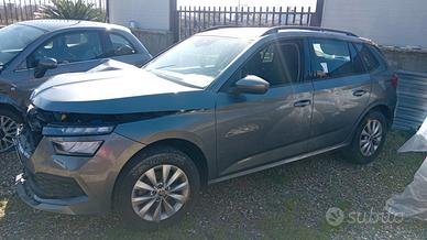 Skoda Kamiq 1.0 TSI Ambition SINISTRATA