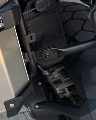 Tool box givi con attacco
