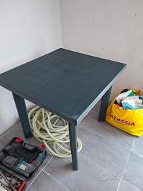 tavolino da giardino 