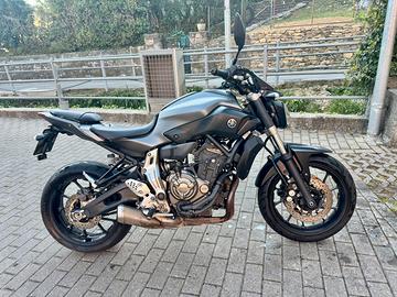 Yamaha MT-07 anno 2015