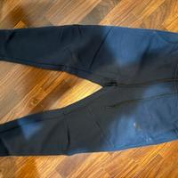 Pantaloni nike tech