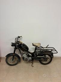 Motorino vintage porta bombole