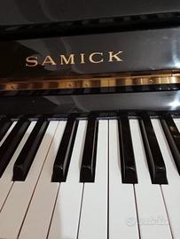 Pianoforte verticale nero Lucido 
