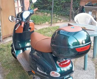 VESPA ET4