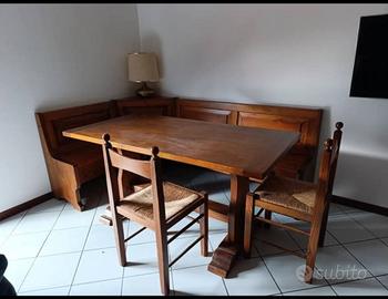 tavolo allungabile + cassapanca e mobile