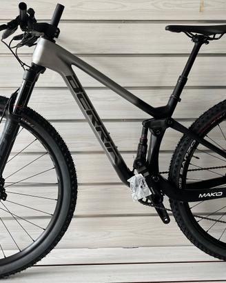 Mountain Bike Berria Mako DC Sport Taglia S nuova