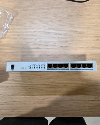 Switch gigabit 8 porte