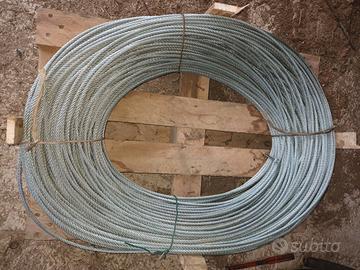 Fune in acciaio zincata per lavori forestali.