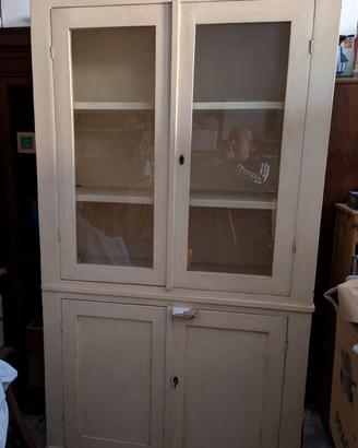 Credenza in legno massello
