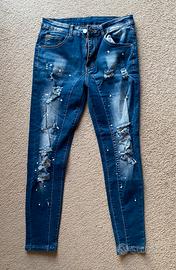 Jeans strappati ragazzo