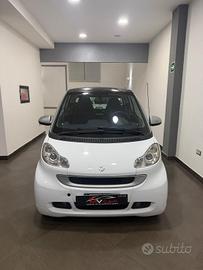 Smart ForTwo 1000 52 kW MHD coupé passion