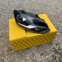 Faro polo 5 (6R) destro
