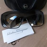 A Occhiali da sole FERRAGAMO - RAY BAN - BASILE