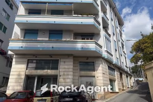 Immobile di 200 m² con 5 locali a Varazze