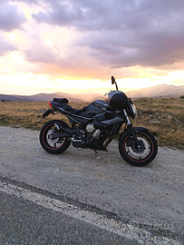 Yamaha XJ6