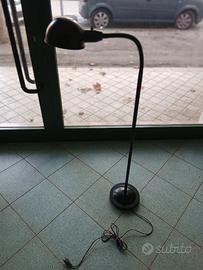 Lampada a piantana
