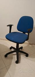 Poltrona per ufficio con rotelle