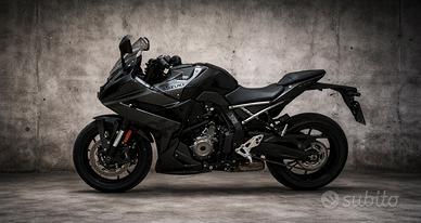 Suzuki GSX8R pari al nuovo full optional