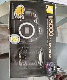 Nikon D5000