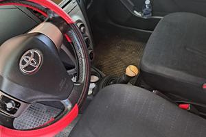 Toyota yaris sol