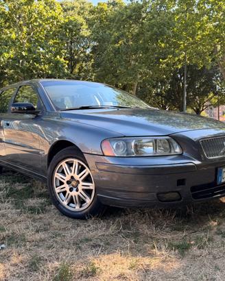 Volvo V70 2.4 D5 20V cat AWD Summum *AUTOMATICA*