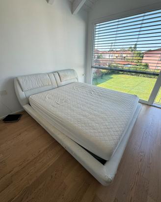Letto contenitore king size ditta Europeo