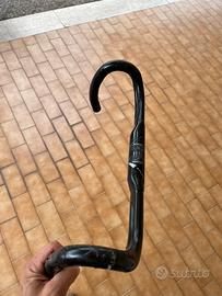 Manubrio bici corsa
