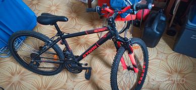 Bicicletta MTB Btwin Rockrider 500