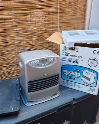 Stufa elettronica a petrolio 