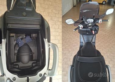 Scooter Yamaha XC300 versity
