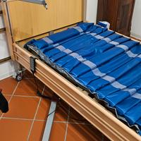 Intermed Letto elettrico con sponde