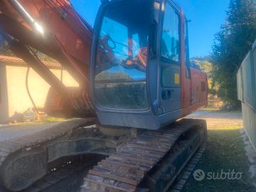 Escavatore hitachi zaxis 240
