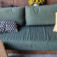 DIVANO IN RATTAN + PUFF