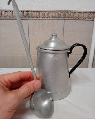 VECCHIO BRICCO E MESTOLO ALLUMINIO VINTAGE