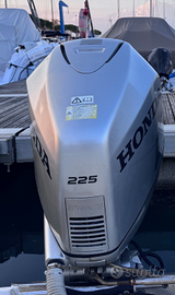 Fuoribordo Honda 225
