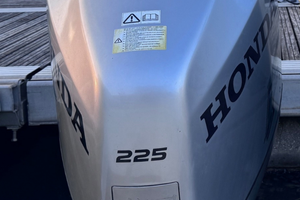 Fuoribordo Honda 225