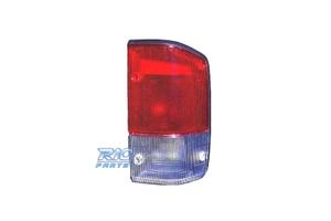 FANALE DESTRO PER NISSAN PATROL Y60 ST.WAGON 93-97